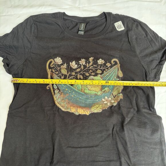 Gildan Black SS T-shirt Frog in Hammock Flowers Nature Leaves Size M - Picture 3 of 6